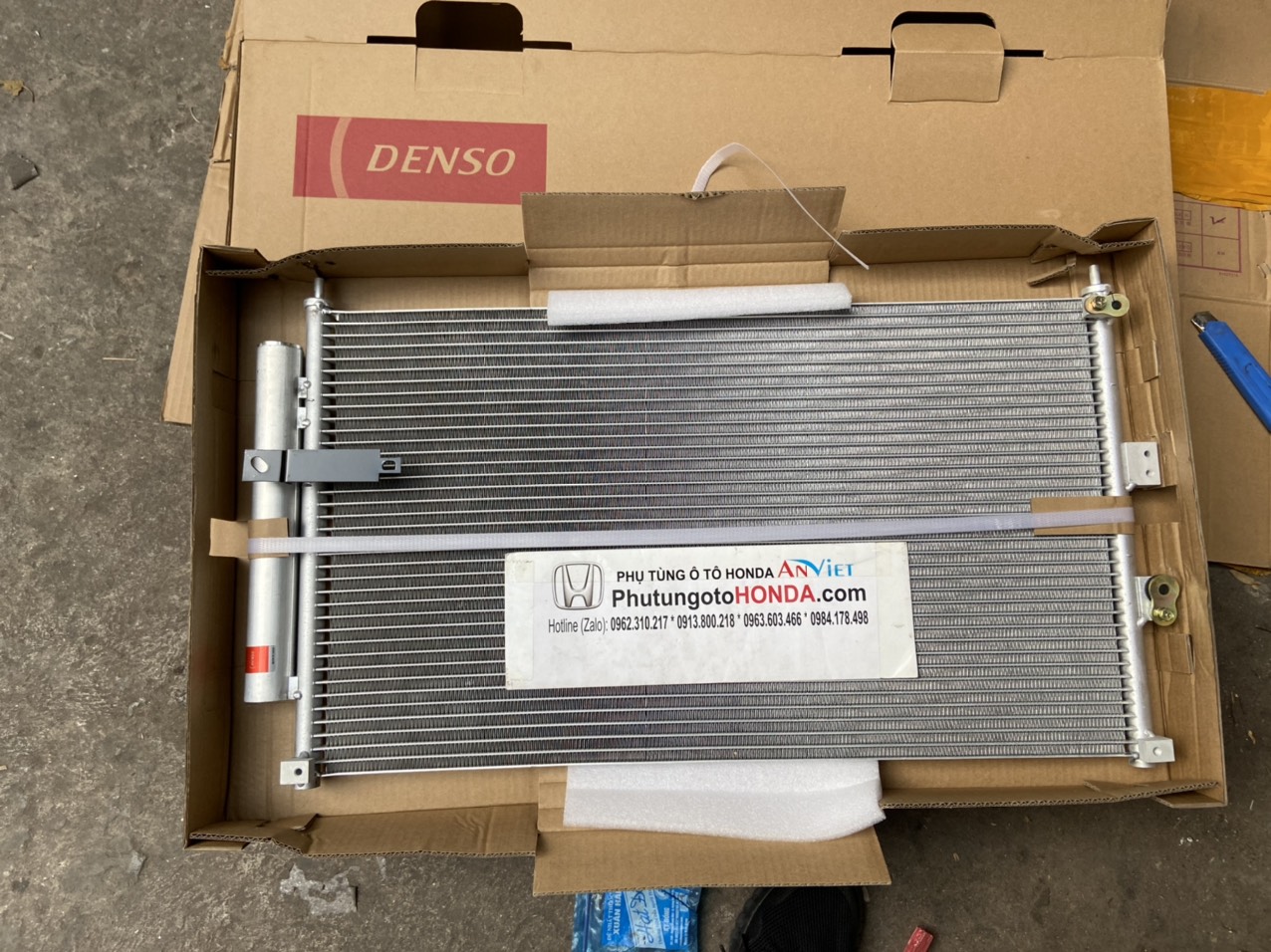 Dàn nóng điều hòa xe Honda CIVIC 2006-2008 hàng Denso