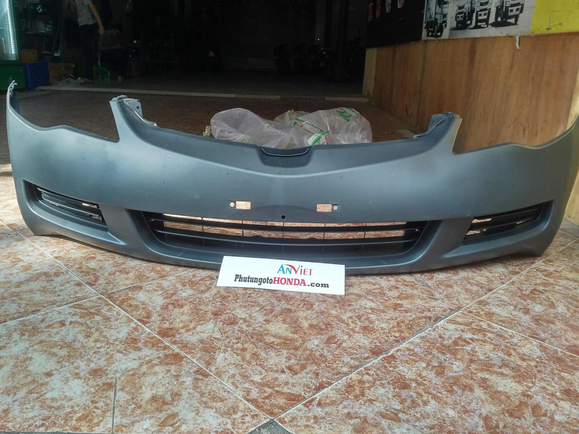 Cản trước, ba đờ sốc trước sử dụng cho xe CIVIC - Hàng nhập khẩu chính ngạch