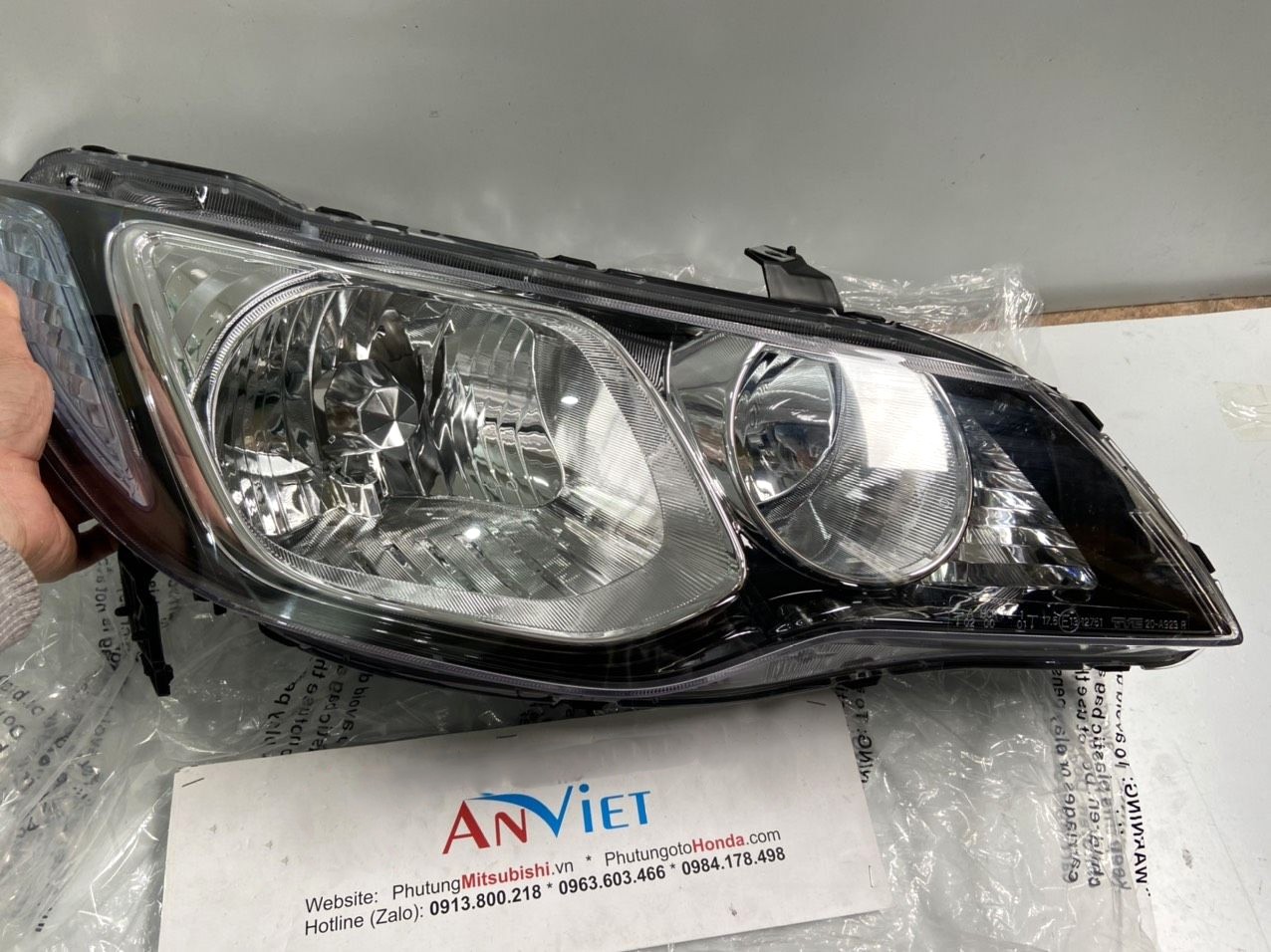 Vỏ Đèn pha sử dụng cho xe CIVIC 2007 - hàng nhập khẩu chính ngạch