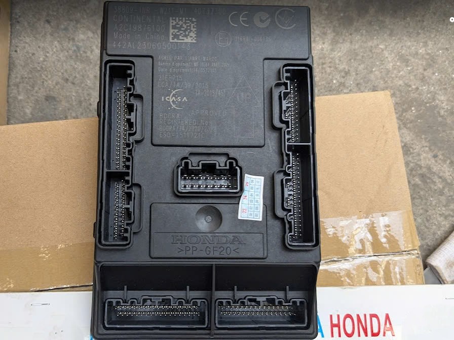 Hộp điều khiển điện thân xe, Hộp Bcm, Hộp body sử dụng cho xe CRV 2018-2022 - hàng nhập khẩu chính ngạch