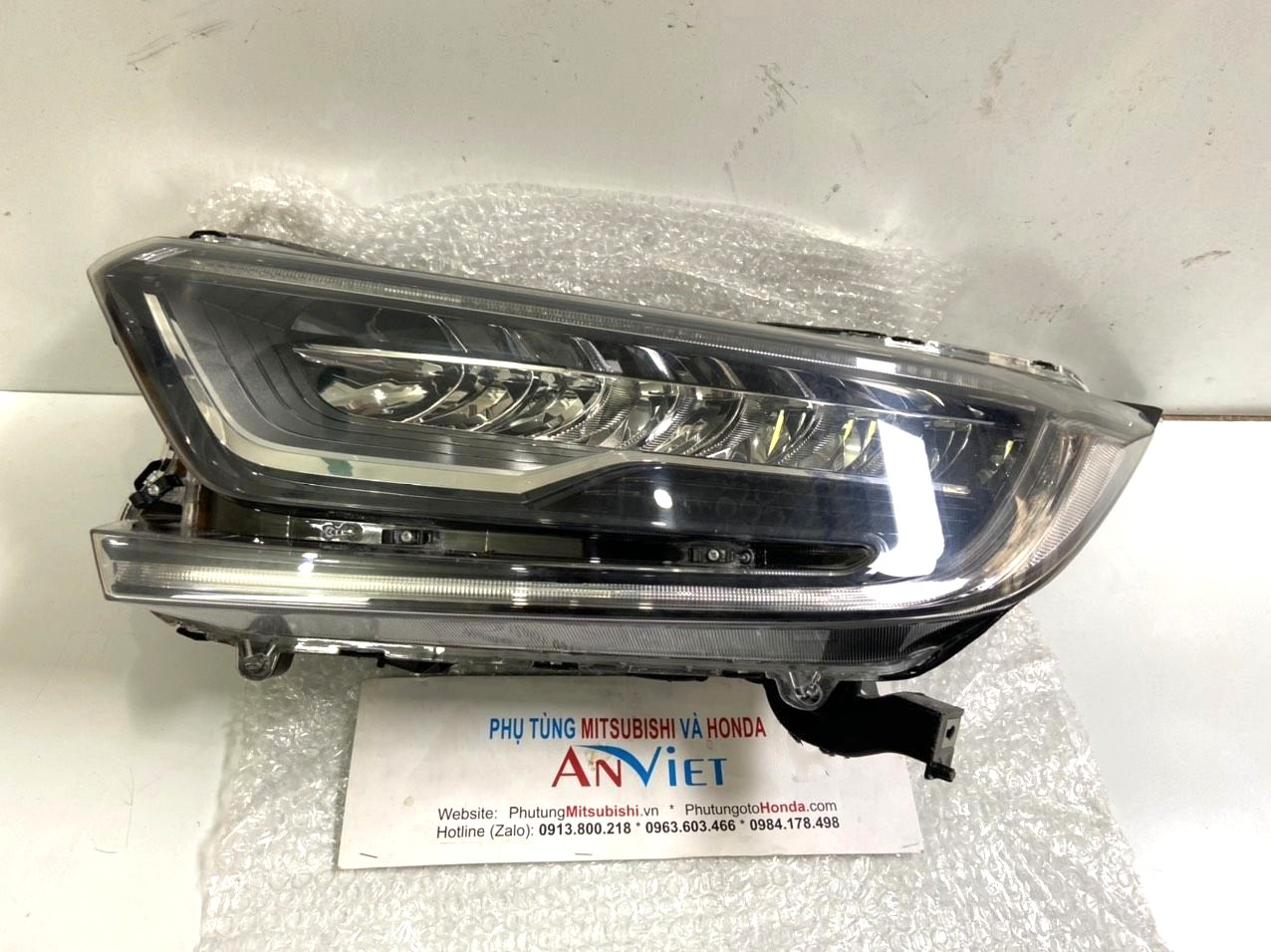 Vỏ Đèn pha sử dụng cho xe CRV 2018-2021 bản led - hàng nhập khẩu chính ngạch