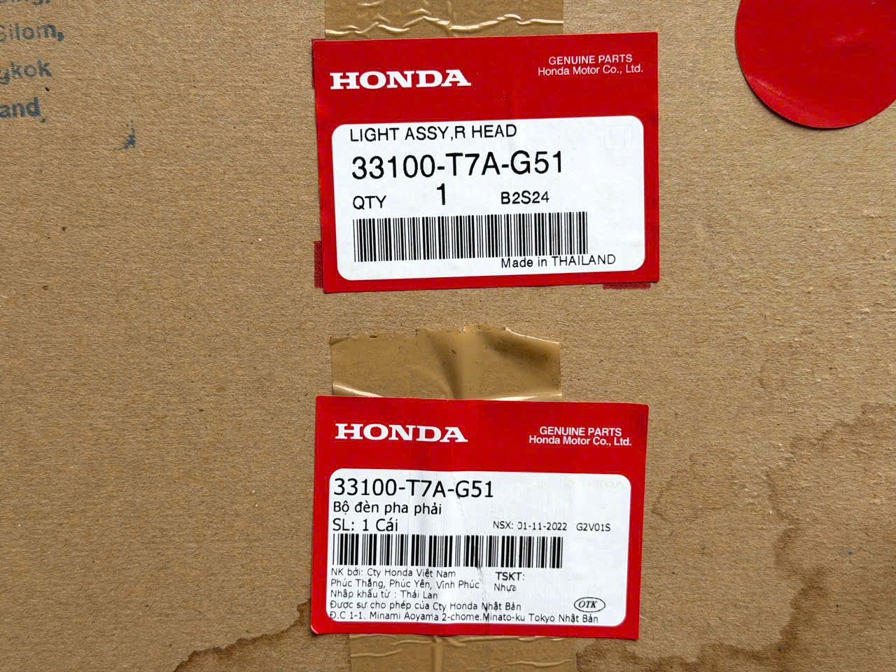 Vỏ Đèn pha dùng cho xe HRV 33150-T7A-G51 33100-T7A-G51
