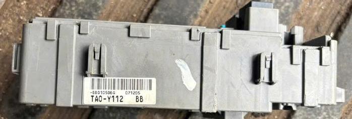 38200ta0Y11 Ta0-Y112  Hộp cầu chì trong táp lô  Honda Accord 2008-2010 2.4 Cp2 38200-ta0-Y11 