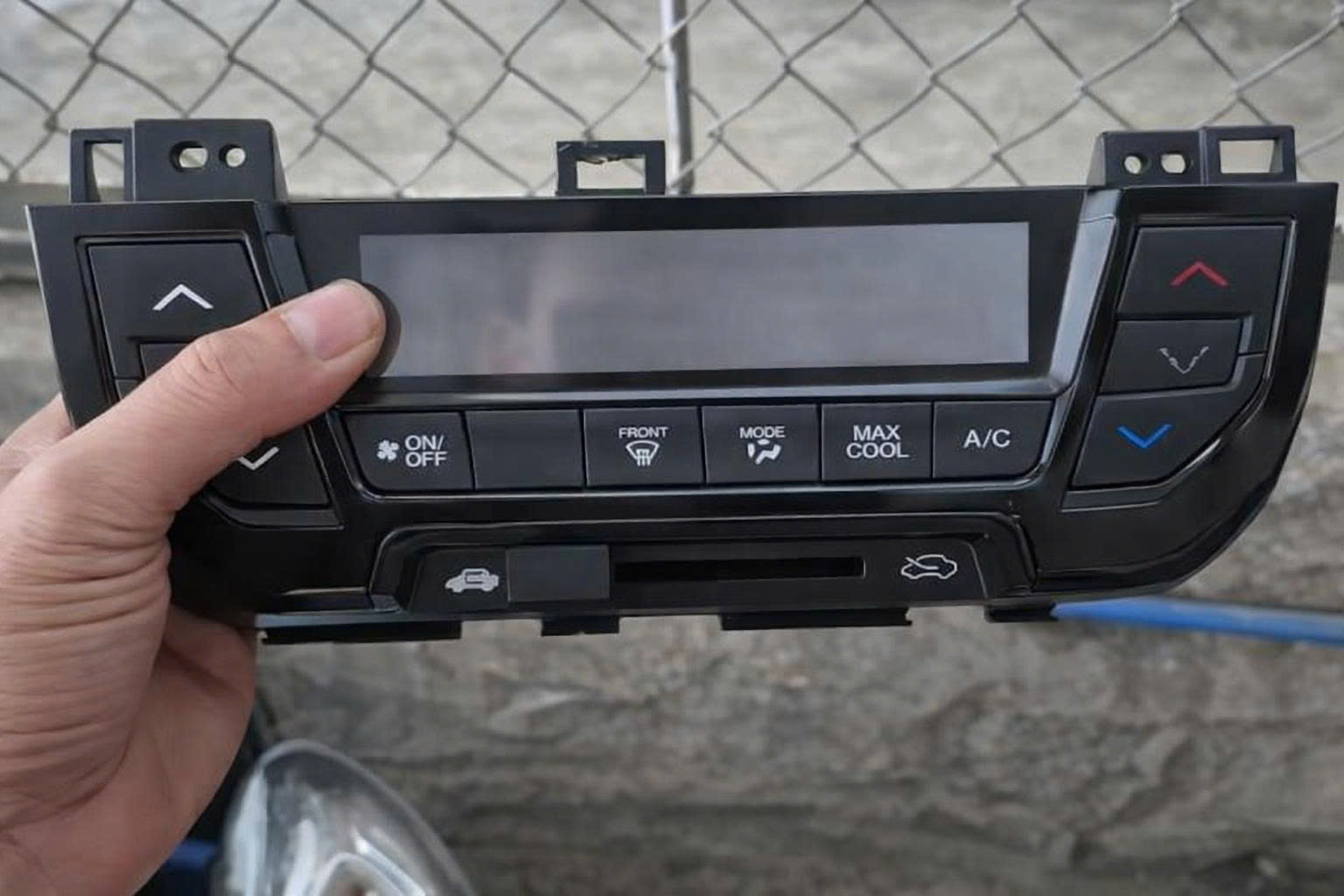 Cụm công tắc điều khiển, chỉnh điều hòa táp lô xe Honda Brio