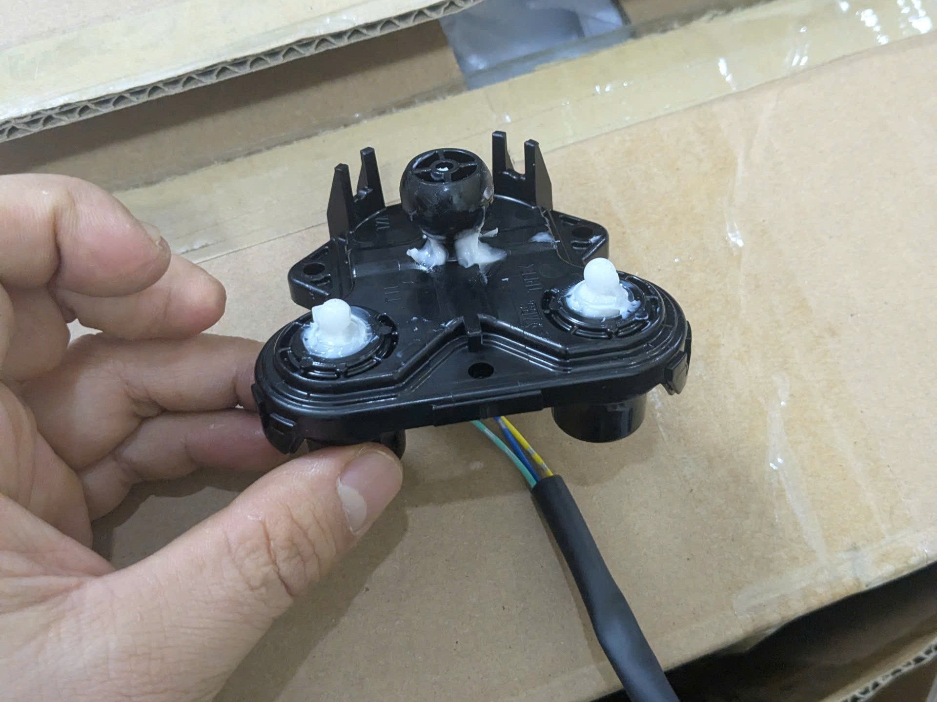 Bộ điện mô tơ chỉnh mặt gương LH Rh XE HONDA BRV 2024-2026, Honda City 2021-2026   moto chỉnh mặt Gương  bên trái Lh và bên Phải Rh 031025-t86-TzA5T 031025 t86 TzA5T