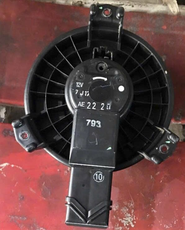 Mô tơ quạt dàn lạnh trong táp lô Xe Honda Brv 2024-2026 79310T86X11 79310-T86-X11