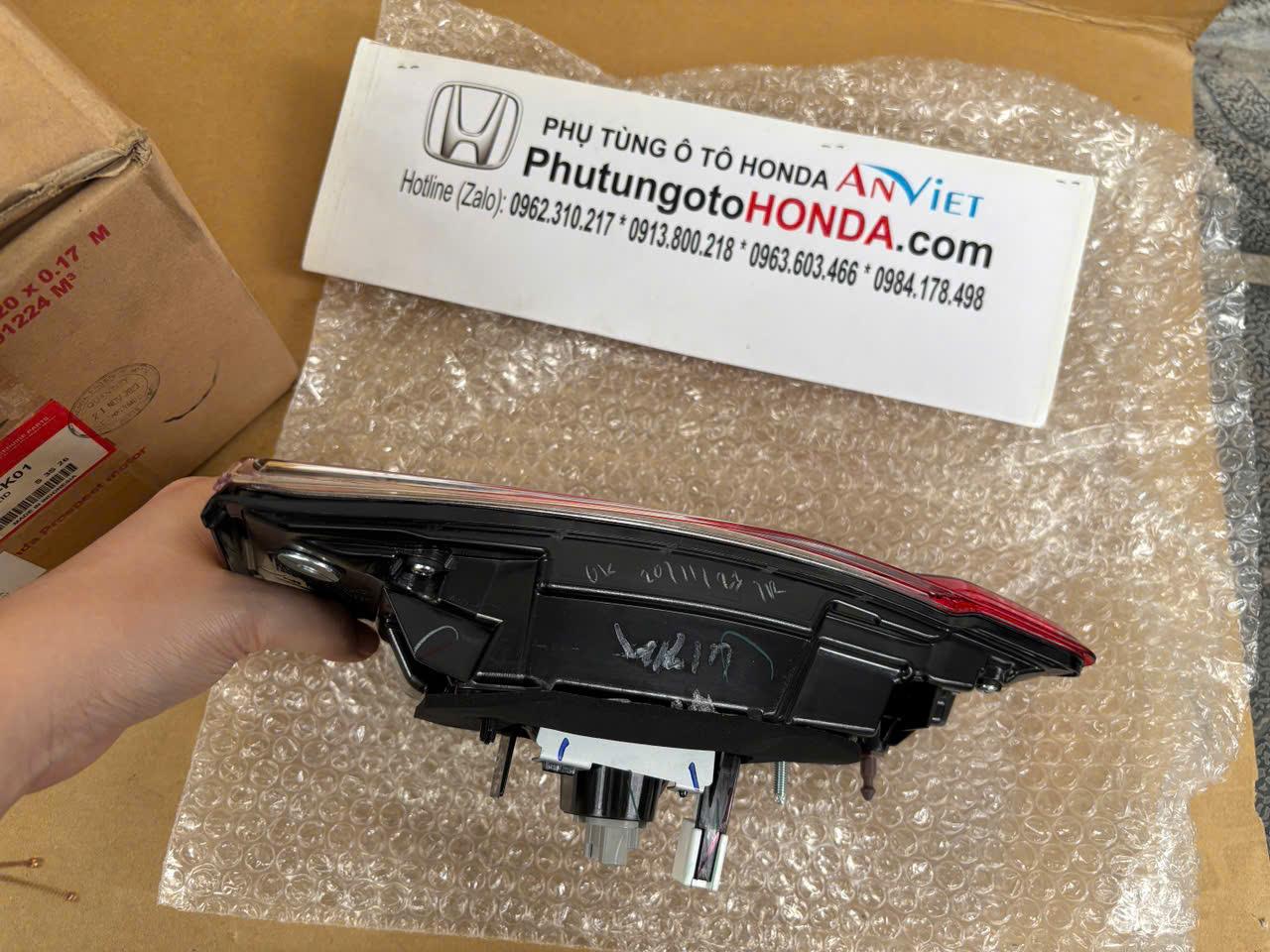 Đèn hậu, Đèn lái sau Miếng trong xe Honda BRV