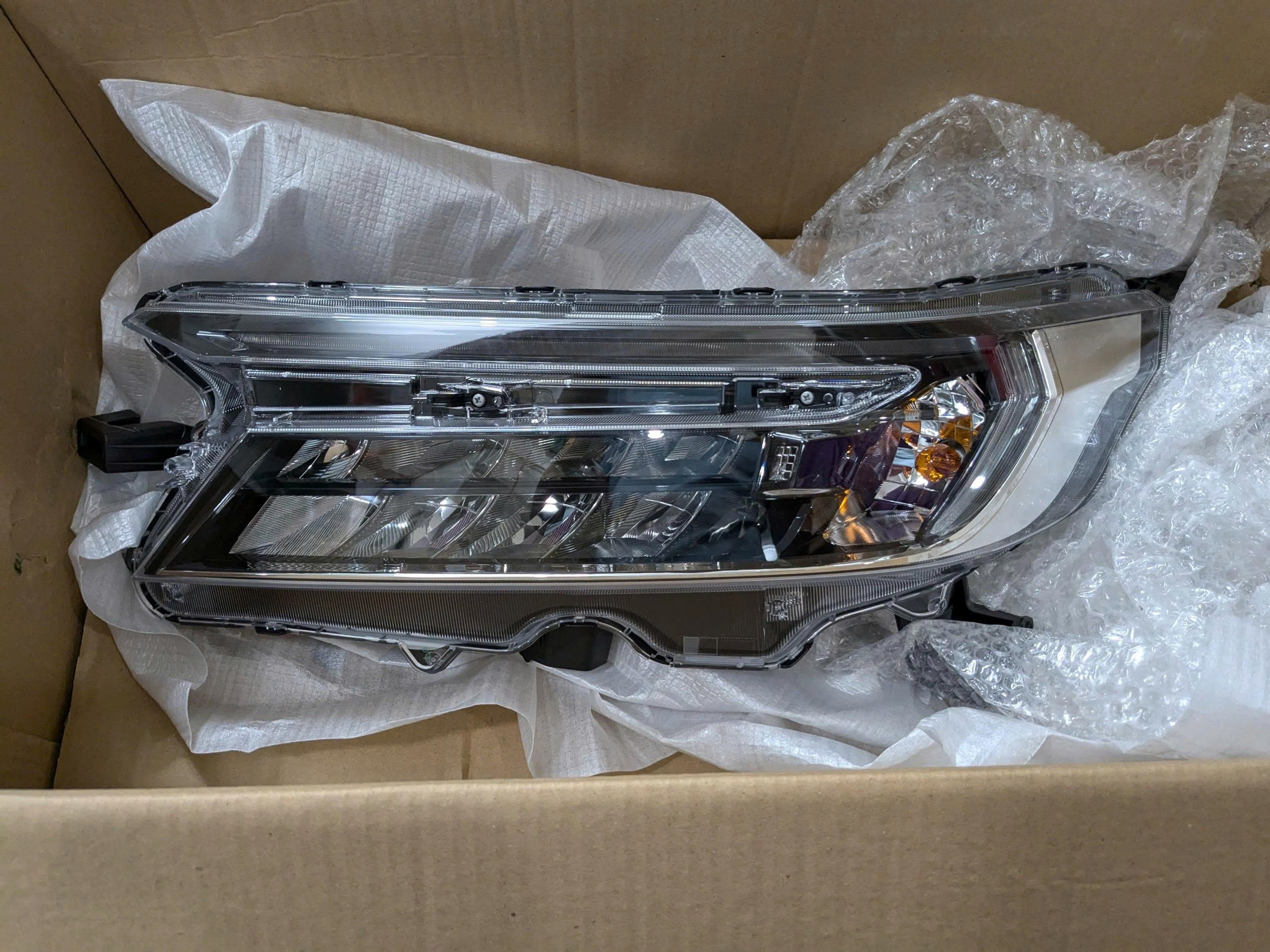 Đèn pha  Honda Brv 2025 -  đèn pha xe Br-V trái và phải Lh Rh 33150T86P01 33100T86P01 33150-T86-P01 33100-T86-P01