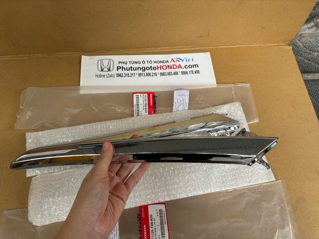 Viền mạ, Nẹp mạ, Ốp mạ Ca lăng xe Honda BRV
