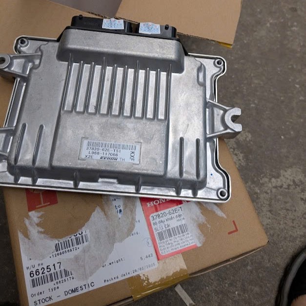 3782062ET51 Hộp điều khiển động cơ ECU  City 2023-2025- hộp PCM CITY  ,CONTROL MODULE, POWERTRAIN (REWRITABLE)  37820-62E-T51 