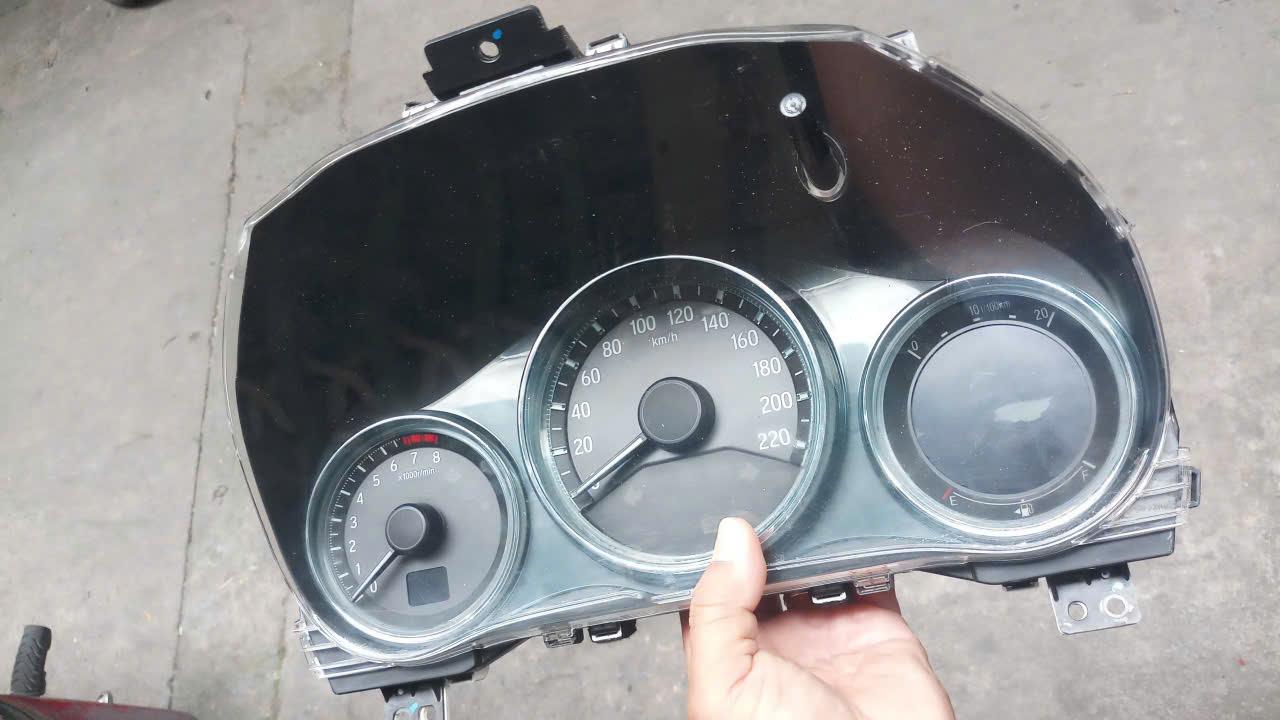 Cụm đồng hồ công tơ mét táp lô xe Honda City 1.5 2014-2020 hàng bãi