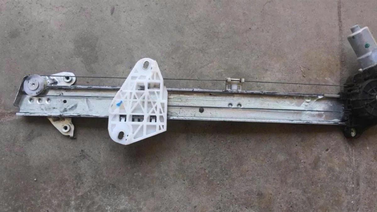 Compa lên xuống kính và mô tơ lên xuống kính cửa trước và sau Xe Honda City 2021-2026 bên trái Lh , bên tài, bên phải Rh bên Lơ 72210T00P01 72250T00P01 72710T00T01 72750T00T01 72210-T00-P01 72250-T00-P01 72710-T00-T01 72750-T00-T01 