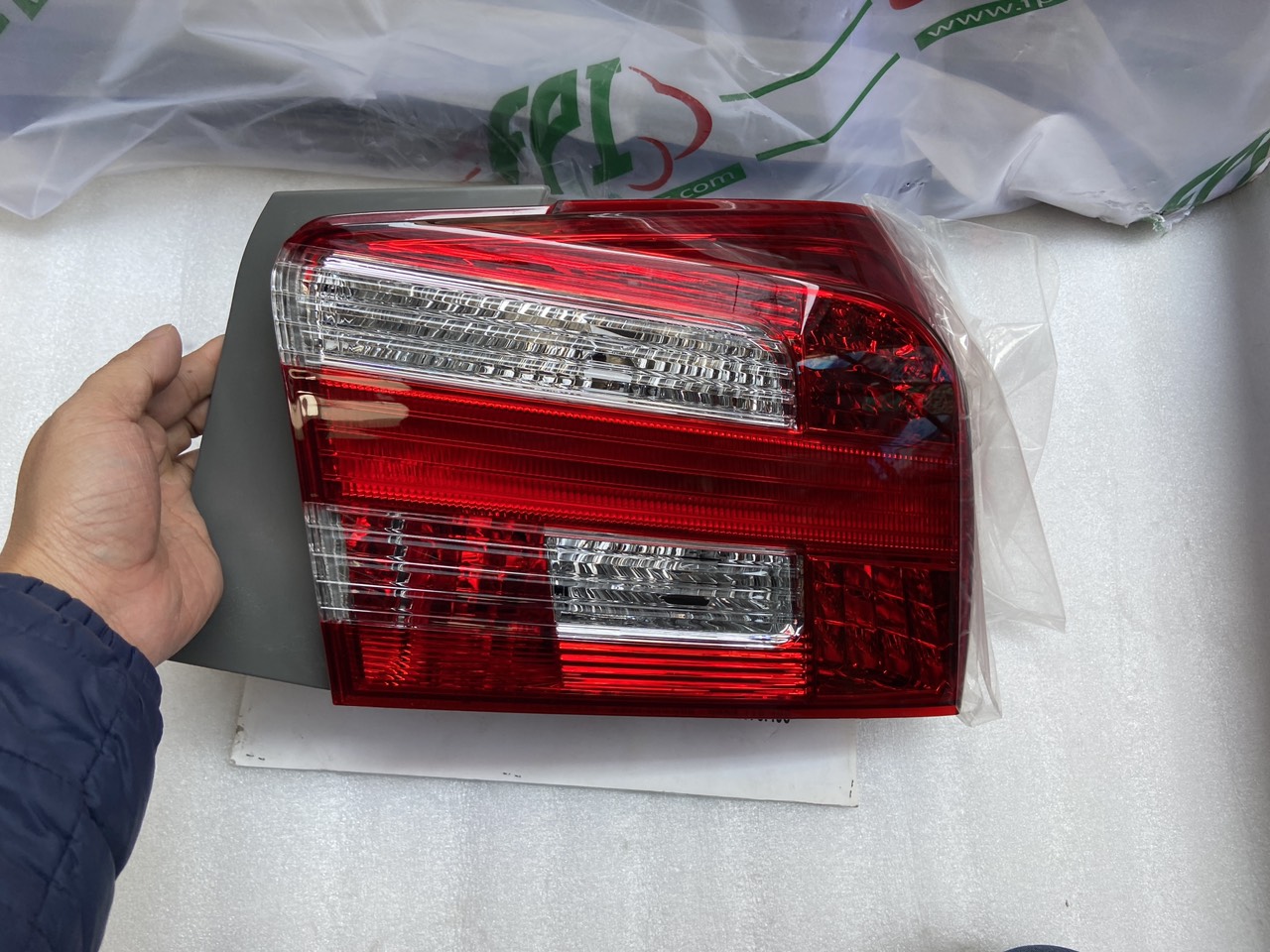 Đèn hậu xe Honda City 2013-2014 Hàng Thanh lý