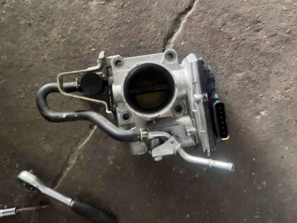 Họng ga , Cụm cổ Bướm ga Xe Honda City 2012 2013  16400RD7Z01 GmG2A 16400-RD7-Z01 