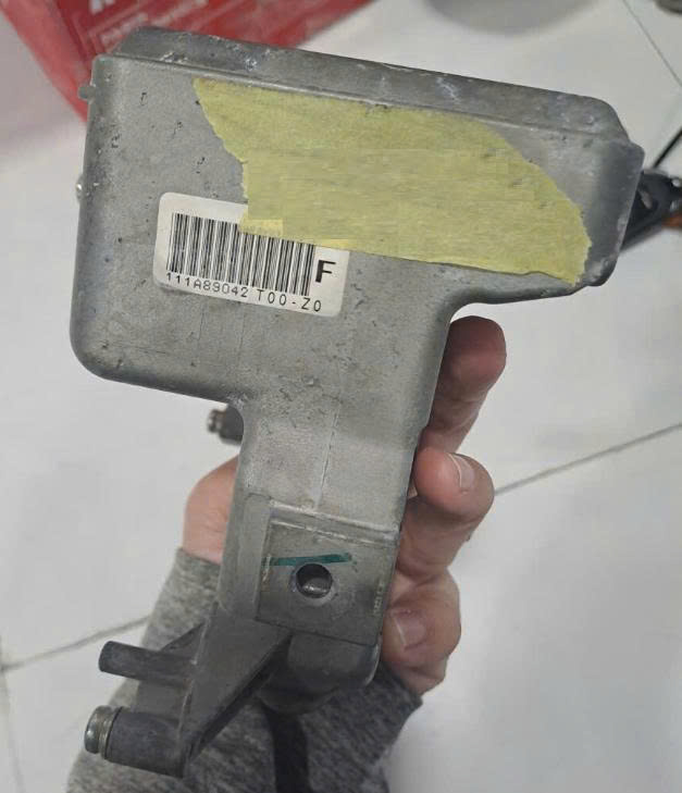 Khóa cổ vô lăng City 2021- 2026-  Hrv 2022- 2025-  Hrv eHev hybrid 2025-   T00-Z0 06351T00Z01 bãi