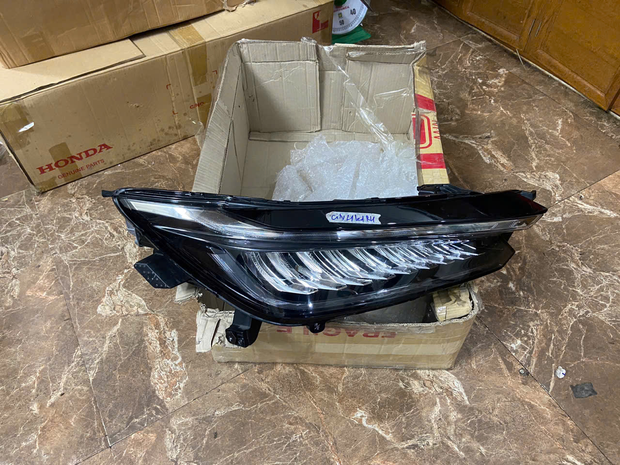 Thanh lý đèn pha Honda City 17/03/2026