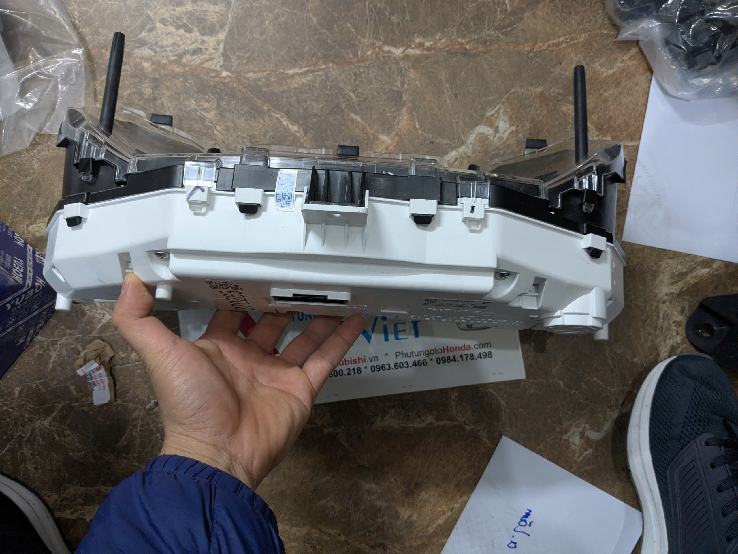 Cụm đồng hồ công tơ mét trên táp lô  Civic 1.5 1.8 2016-2018- 2019-2020  fc1 fc6