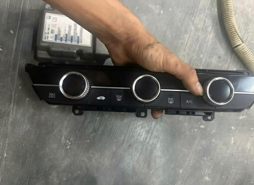 Cụm công tắc điều khiển điều hòa Honda Civic 1.5 tubo 2022-2025 hàng bãi