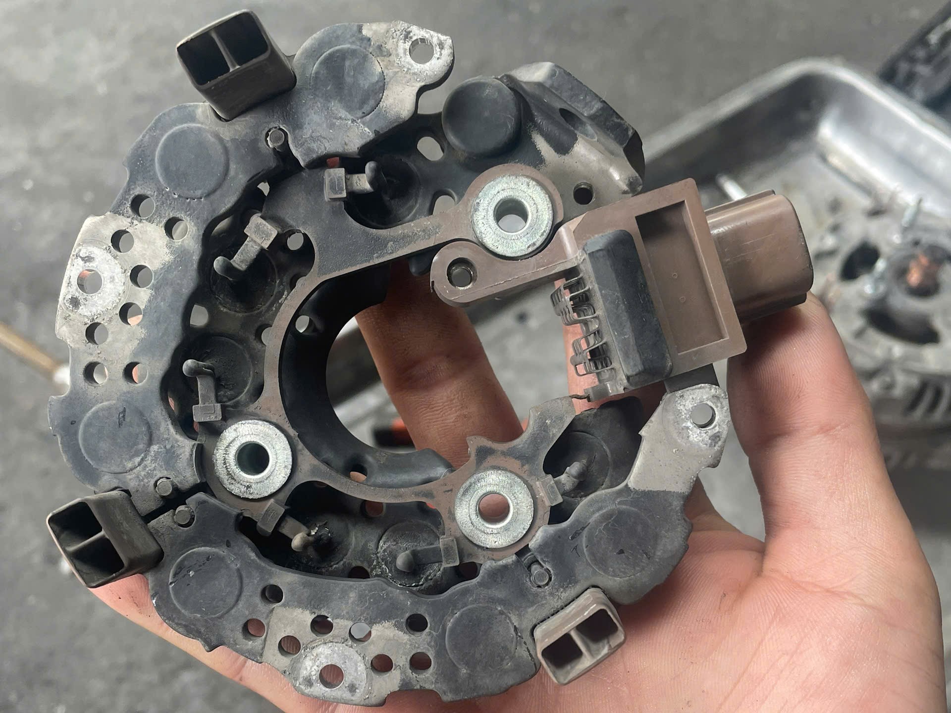 Cụm Diot= đi ốt chỉnh lưu máy phát điện Xe Honda Civic 2.0 2006 -2011,  Honda Crv 2.4 2007-2011