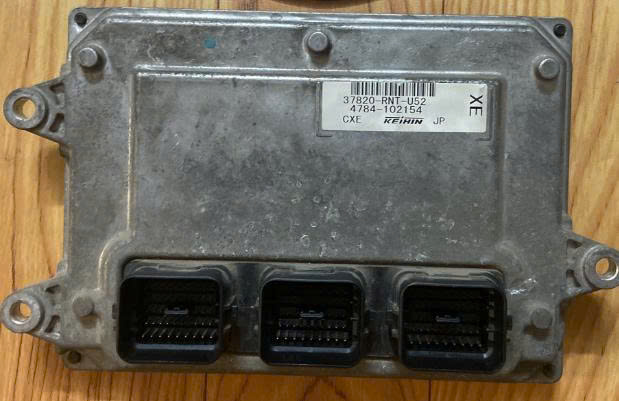 Hộp ECU điều khiển động cơ Xe Honda Civic 2006 - 2015 số tự động,  động cơ 1.8 Fd1 Civic gen 8 và Fb2 Civic gen 9, hộp đen Civic  , Hộp Pcm Civic 37820-RNT-U52 37820RNTU52 4784-102154 CXE KEIHIN JP XE