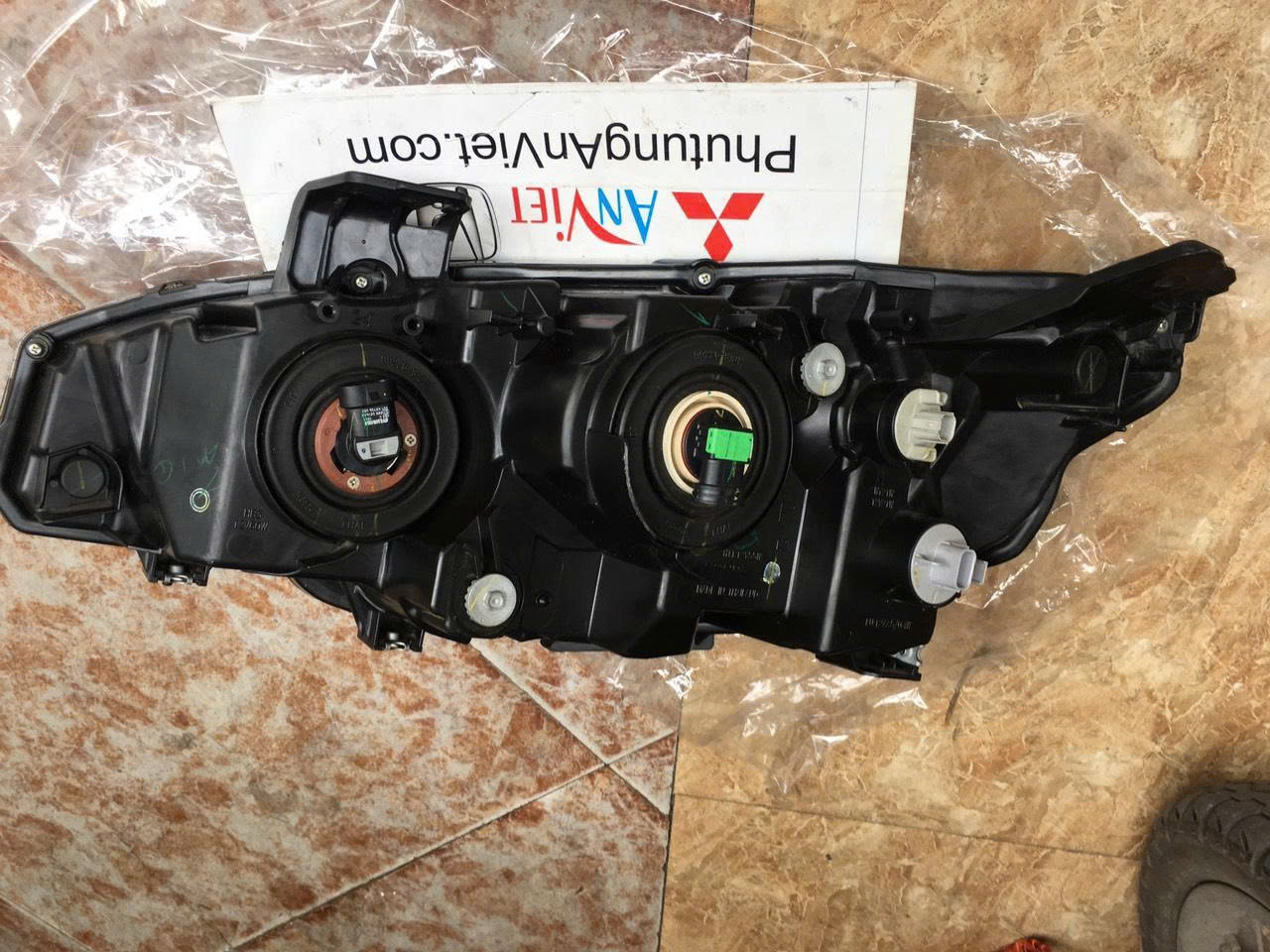 Đèn pha xe Honda Civic 2016 - 2021 bản Halogen, đèn chiếu xa xe Civic 2016 - 2021 Bản gen 10 33150TEMM01 33100TEMM01 33150-TEM-M01 33100-TEM-M01 