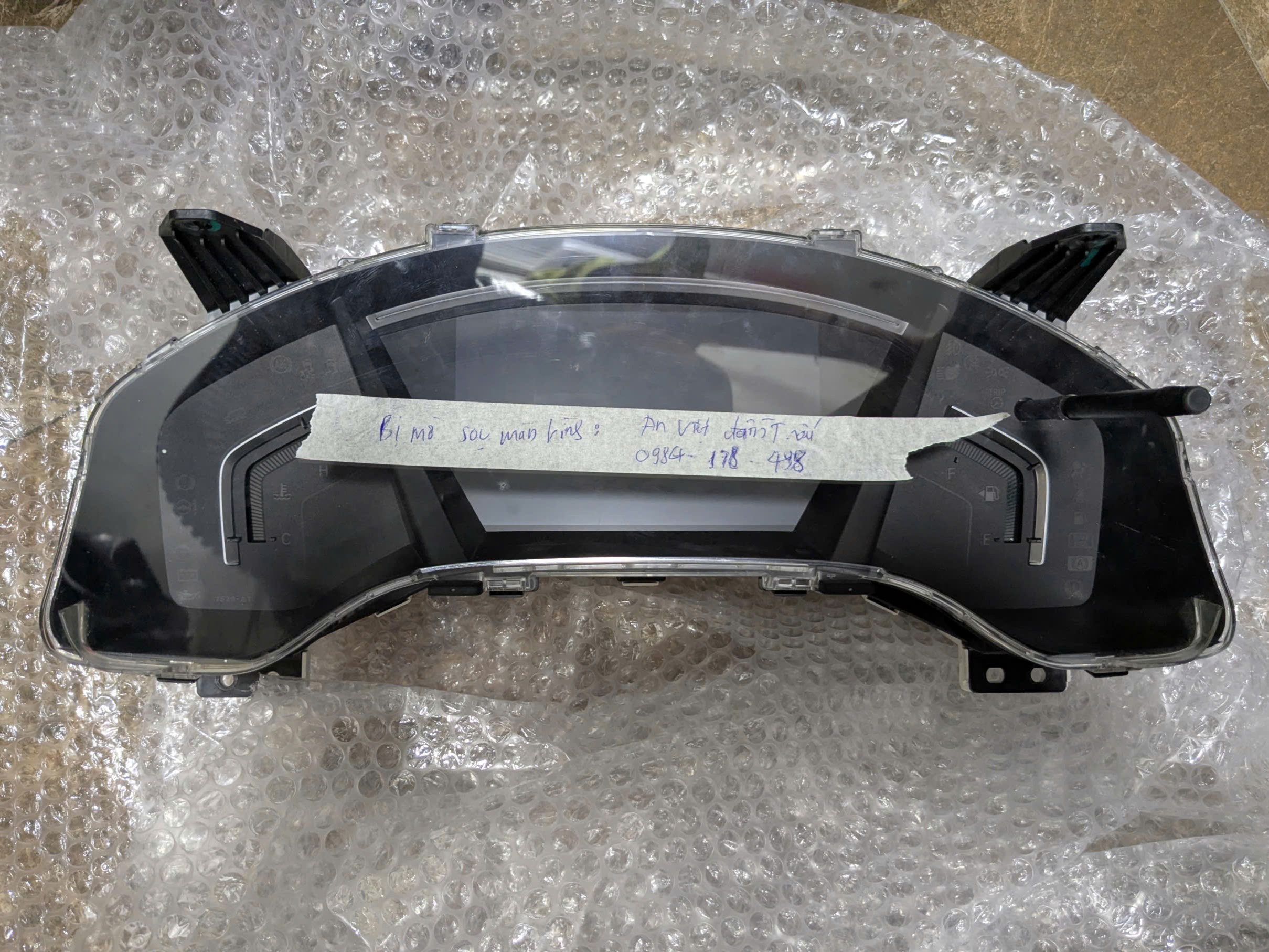 Thanh lý Đồng hồ công tơ mét táp lô Xe Honda Crv 2018-2020 bản chưa sensing, bị sọc màn hình 78100TMDV21 78100TMDV22 78100-TMD-V21 78100-TMD-V22 