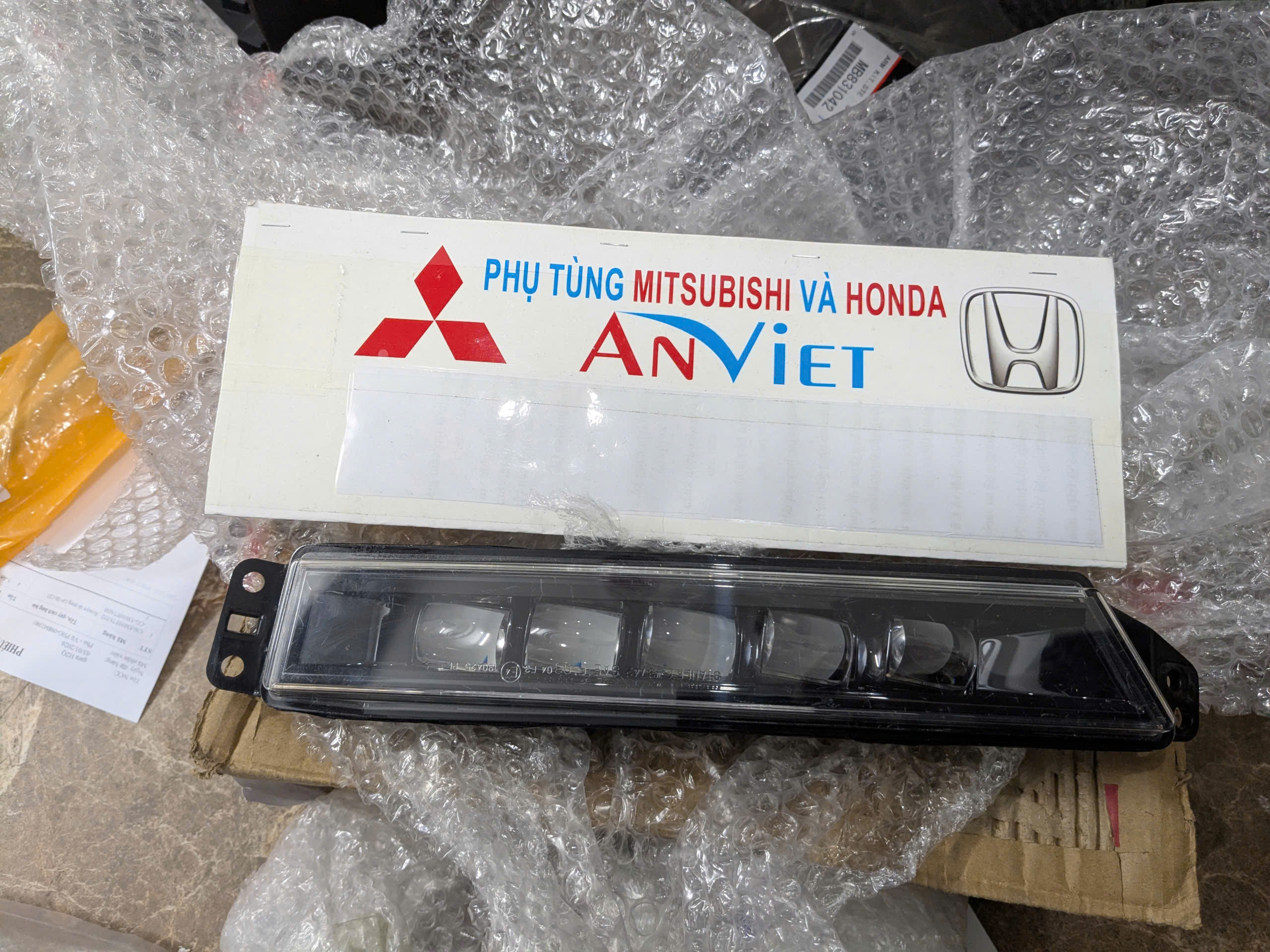 33950T4NH01 đèn gầm led  Crv 1.5 2018 2019 2020  Hrv 2022 2024 33950-T4N-H01 