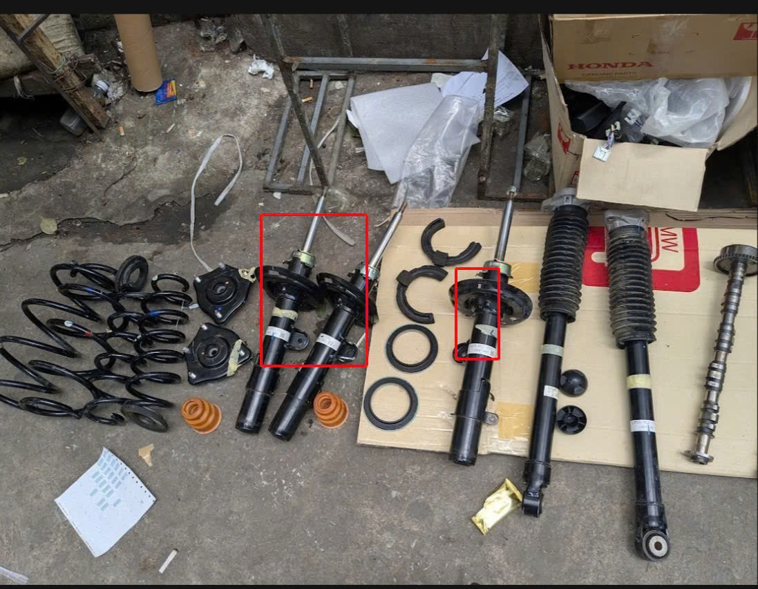 bãi  516113C1T01 516213C1T01 Giảm xóc trước Lh Rh  Crv 2024 - 2025  Crv Ehev hybrid Phuộc nhún Cr-V 51611-3C1-T01 51621-3C1-T01