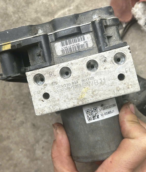 bai 57111SWBJ10 cụm bơm abs  CRV 2.4 20010-2011 SWBJ1