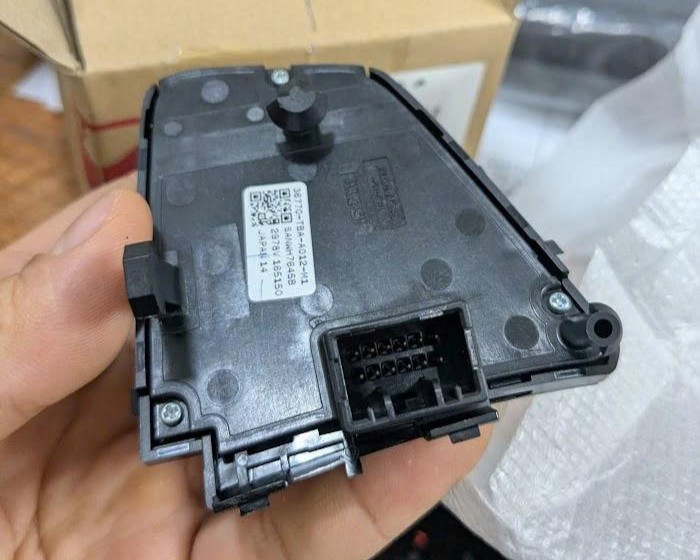 Công tắc điều khiển cruise control vô lăng Honda Crv 1.5 2018-2021, Civic 1.5 1.8 2016-2020