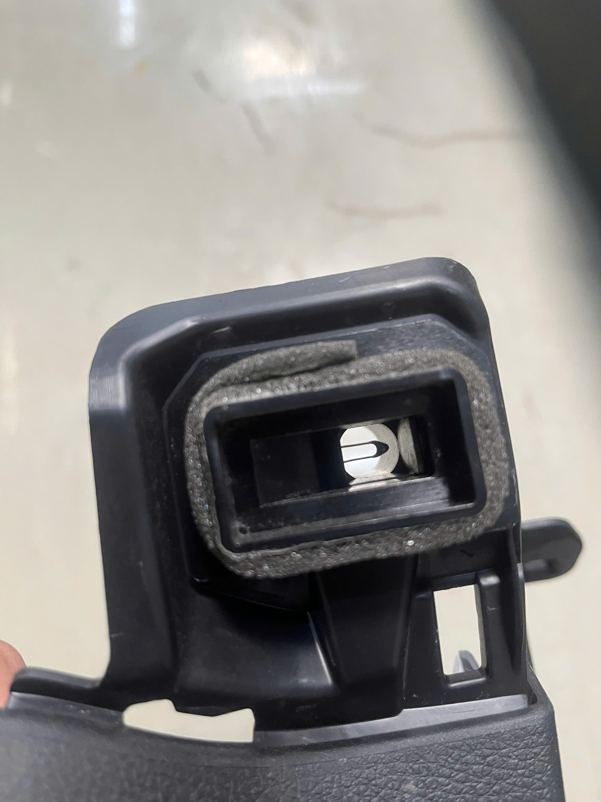 Cảm biến nhiệt độ trong xe, cảm biến gió trong cabin xe Honda Crv 1.5 2018-2023 hàng bãi