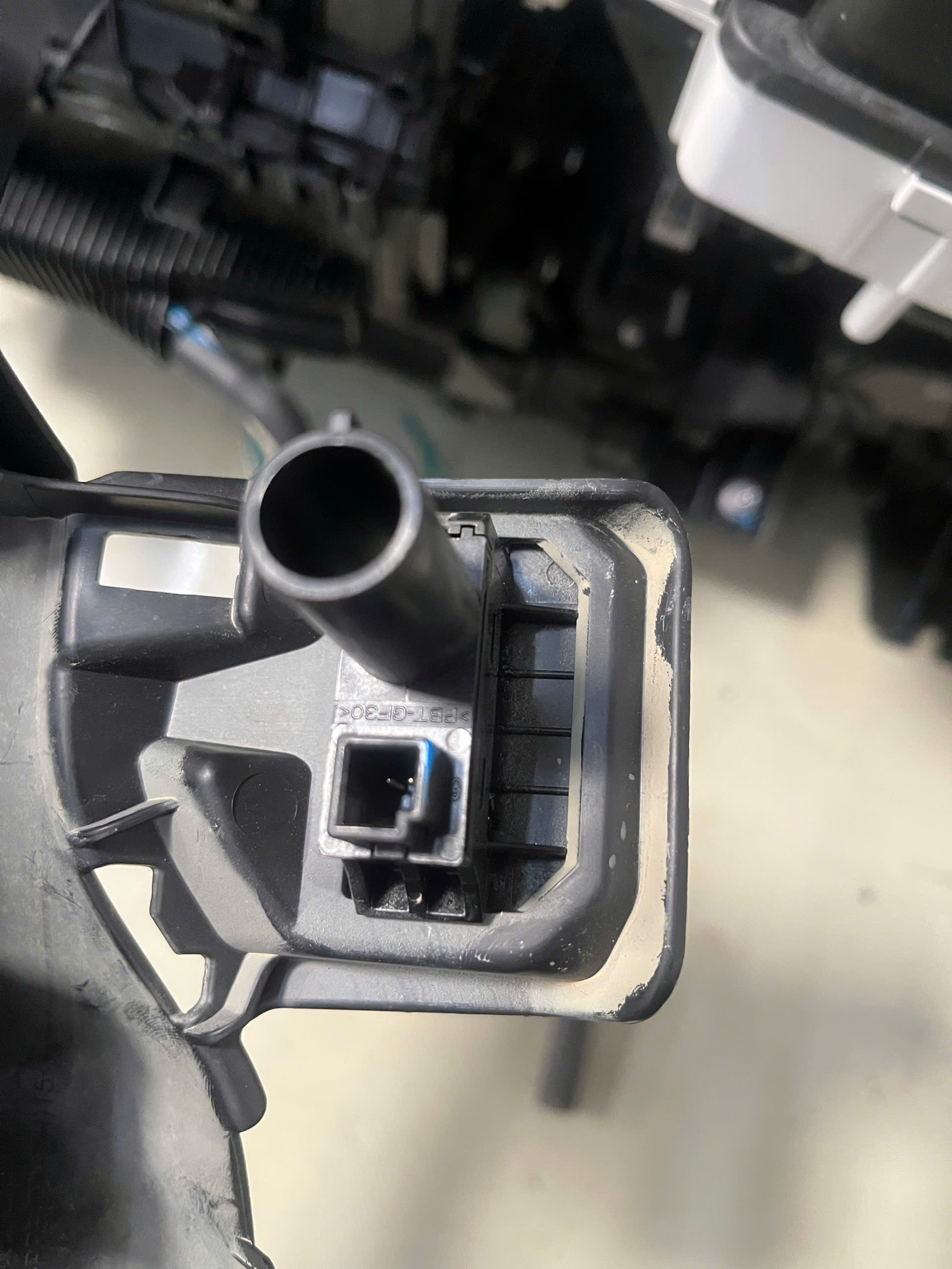 Cảm biến nhiệt độ trong xe, cảm biến gió trong cabin xe Honda Crv 1.5 2018-2023 hàng bãi