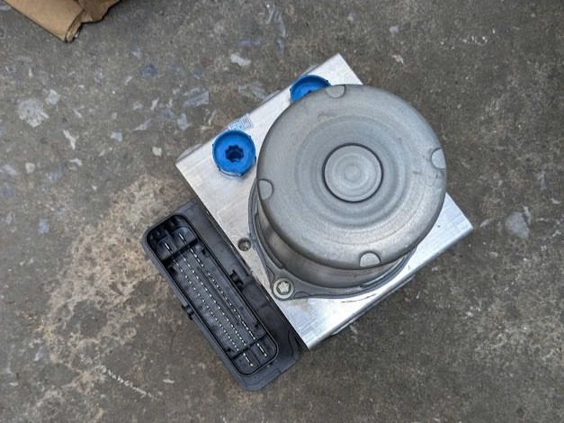 Cụm bơm abs  Crv 2021 2023 , VSA( trơn trượt) LA2 TMLU0 Cr-V