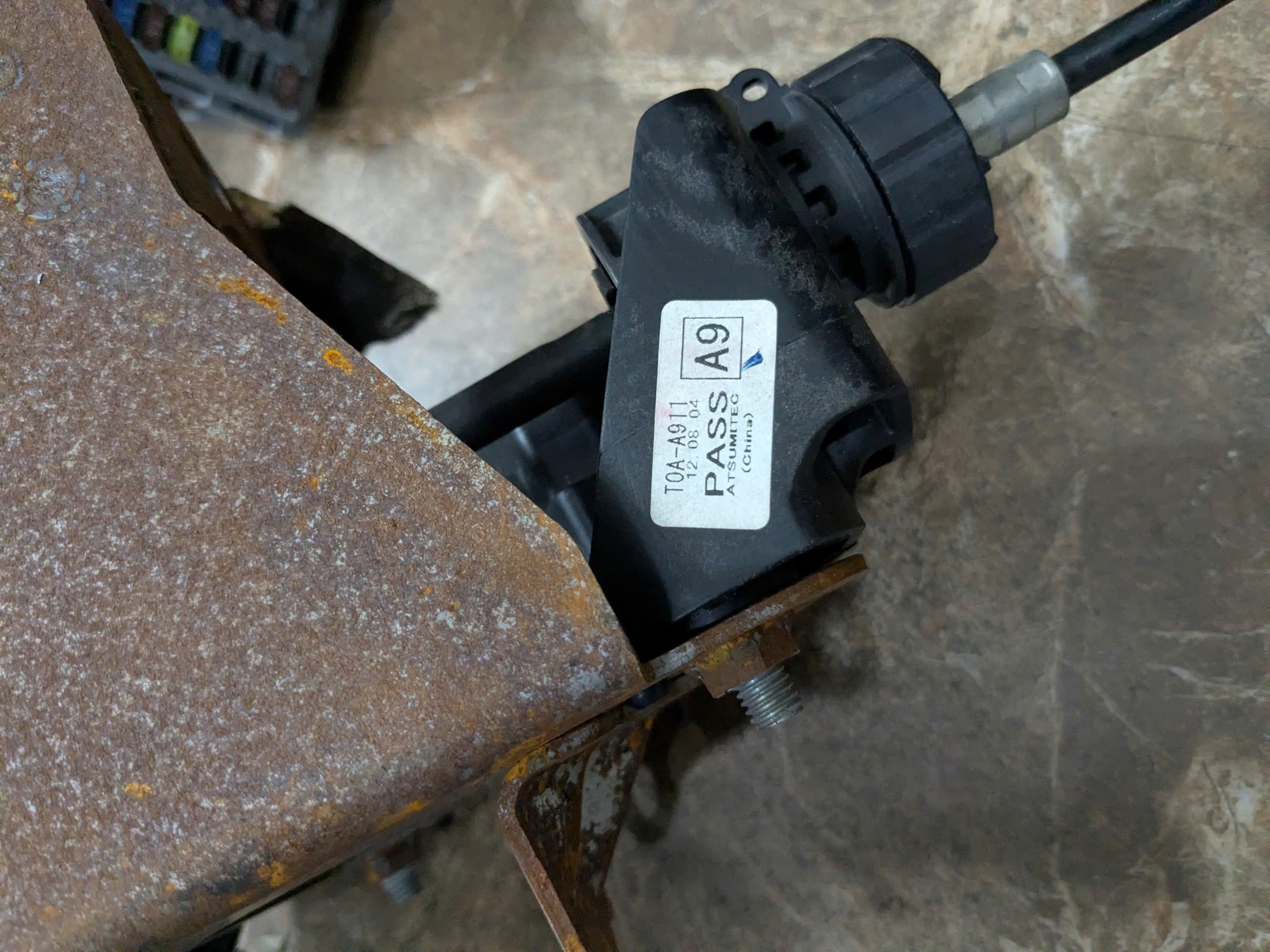 Cụm Cần Số & Tay Nắm Đi Số Honda CRV 2.0 2.4 2013 - 2017 hàng bãi