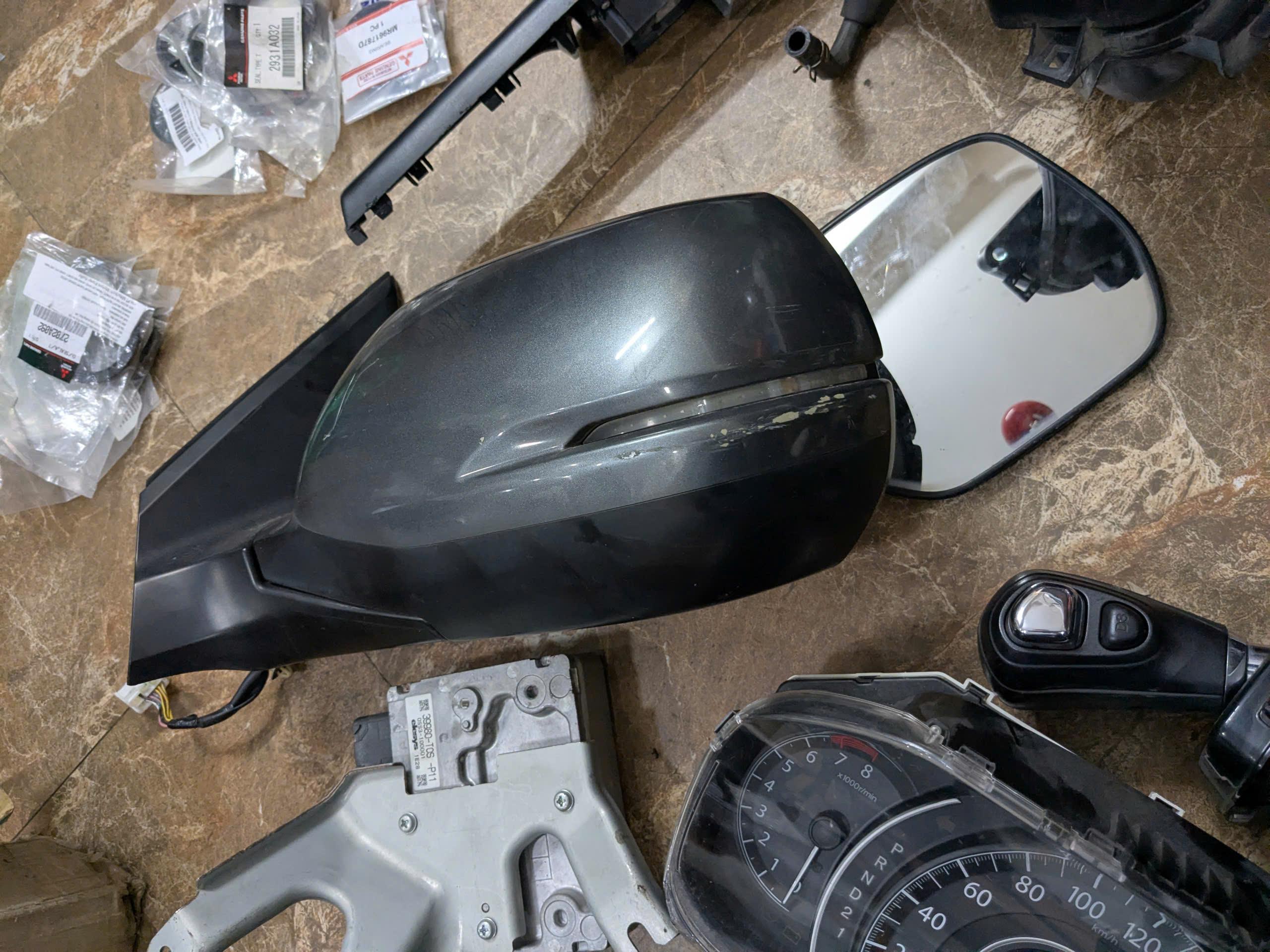 Cụm gương xe Honda Crv 2.4 2.0 2013-2017 hàng bãi