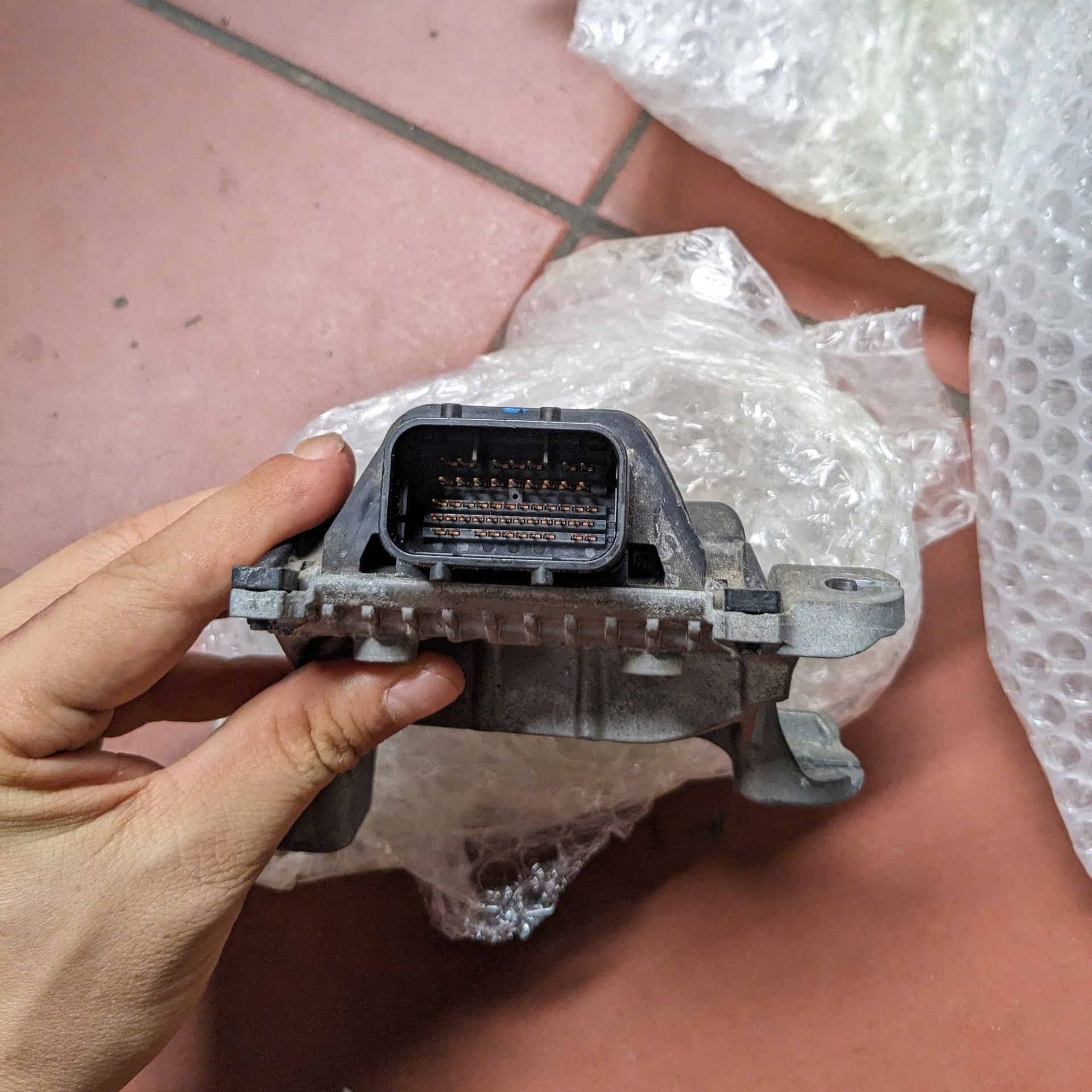 Hộp điều khiển hộp số  Crv  2021 2022 2018 - 1.5  Rw1 281005rmk11 28100-5rm-k11