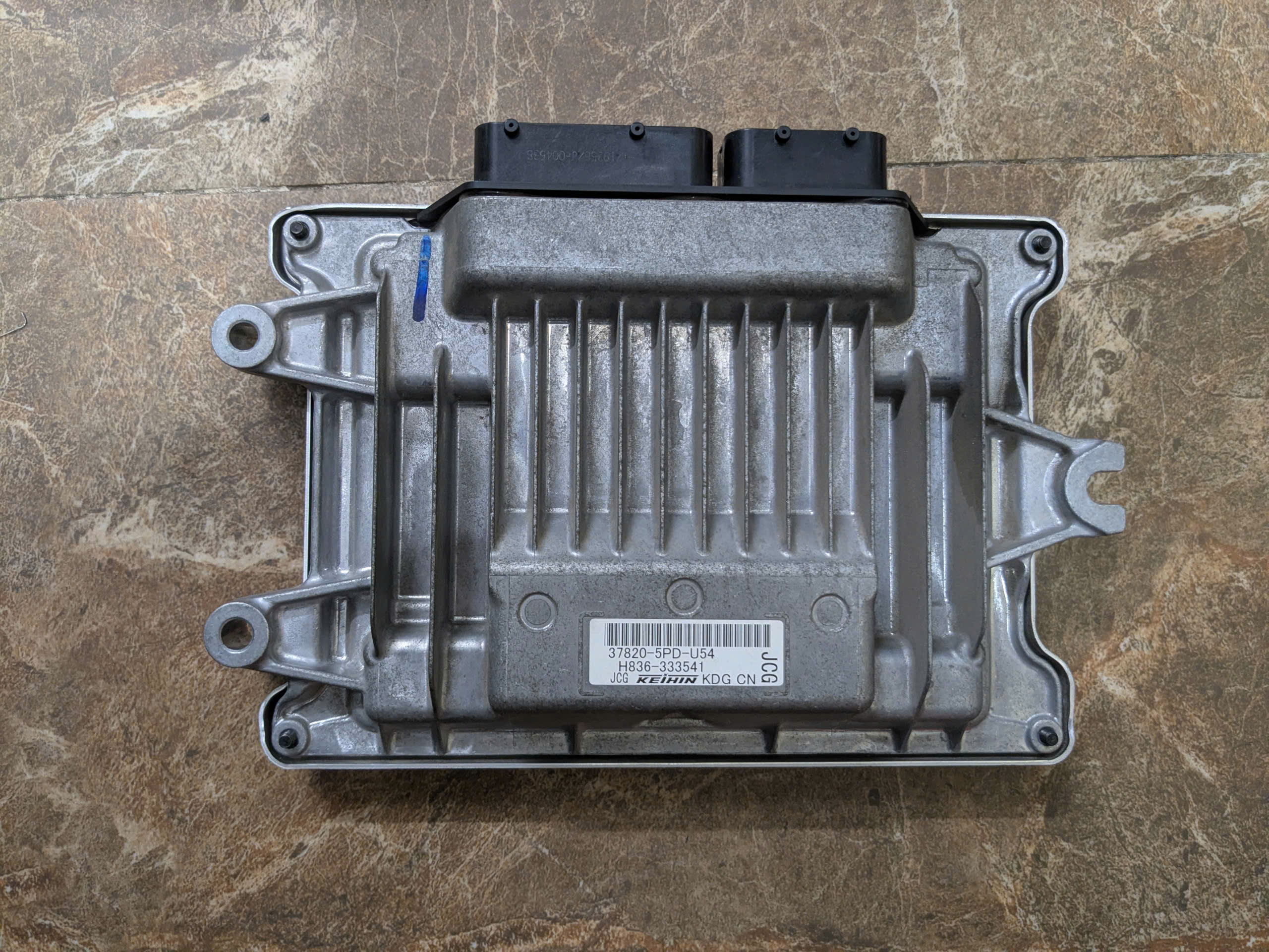Hộp ECU điều khiển động cơ Xe Honda Crv 2018-2022 ,Hộp đen Cr-V 378205PDU54 378205PDQ84 378205PDUH1 378205PFM81 378205-PDU-54 37820-5PD-Q84 37820-5PD-UH1 37820-5PF-M81