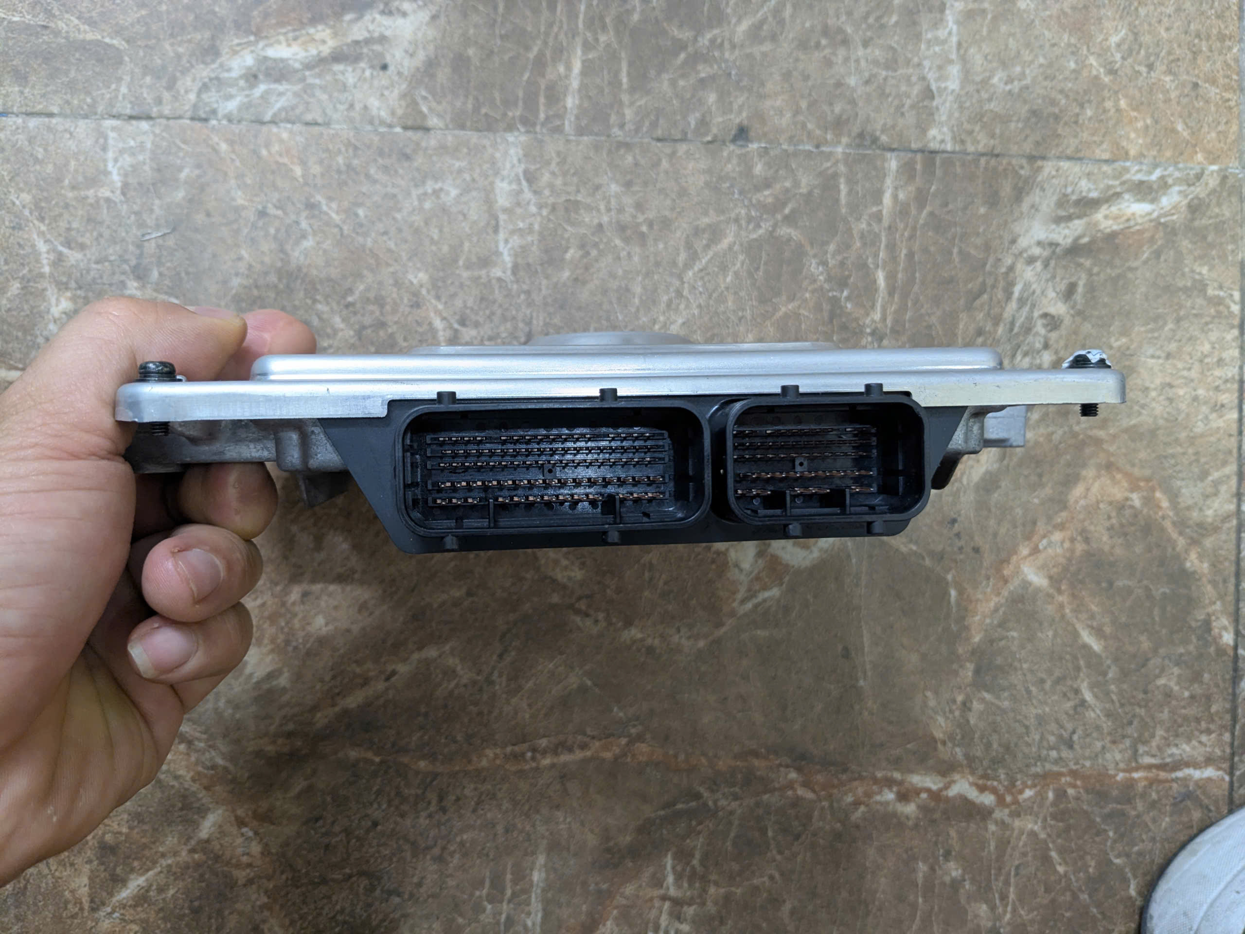 Hộp ECU điều khiển động cơ Xe Honda Crv 2018-2022 ,Hộp đen Cr-V 378205PDU54 378205PDQ84 378205PDUH1 378205PFM81 378205-PDU-54 37820-5PD-Q84 37820-5PD-UH1 37820-5PF-M81