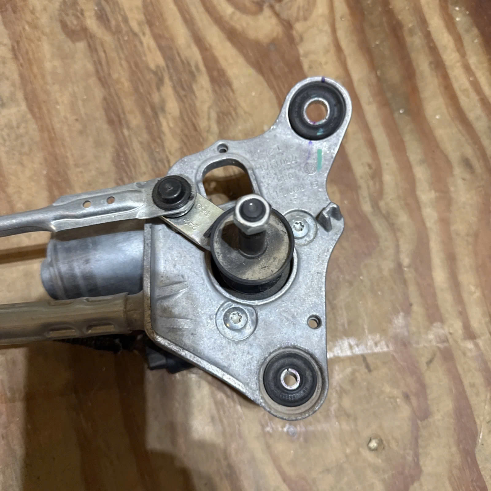 Mô tơ gạt mưa trước và mô tơ gạt mưa sau Xe Honda Crv 2024-2026  , Mô tơ gạt mưa Cr-V 765003A0A01 767003A0A01 76500-3A0-A01 76700-3A0-A01