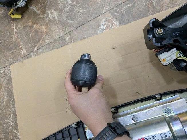 Tay nắm cần đi số, nắm đấm xe Honda Crv 2.4 2.0 2013-2017 hàng bãi