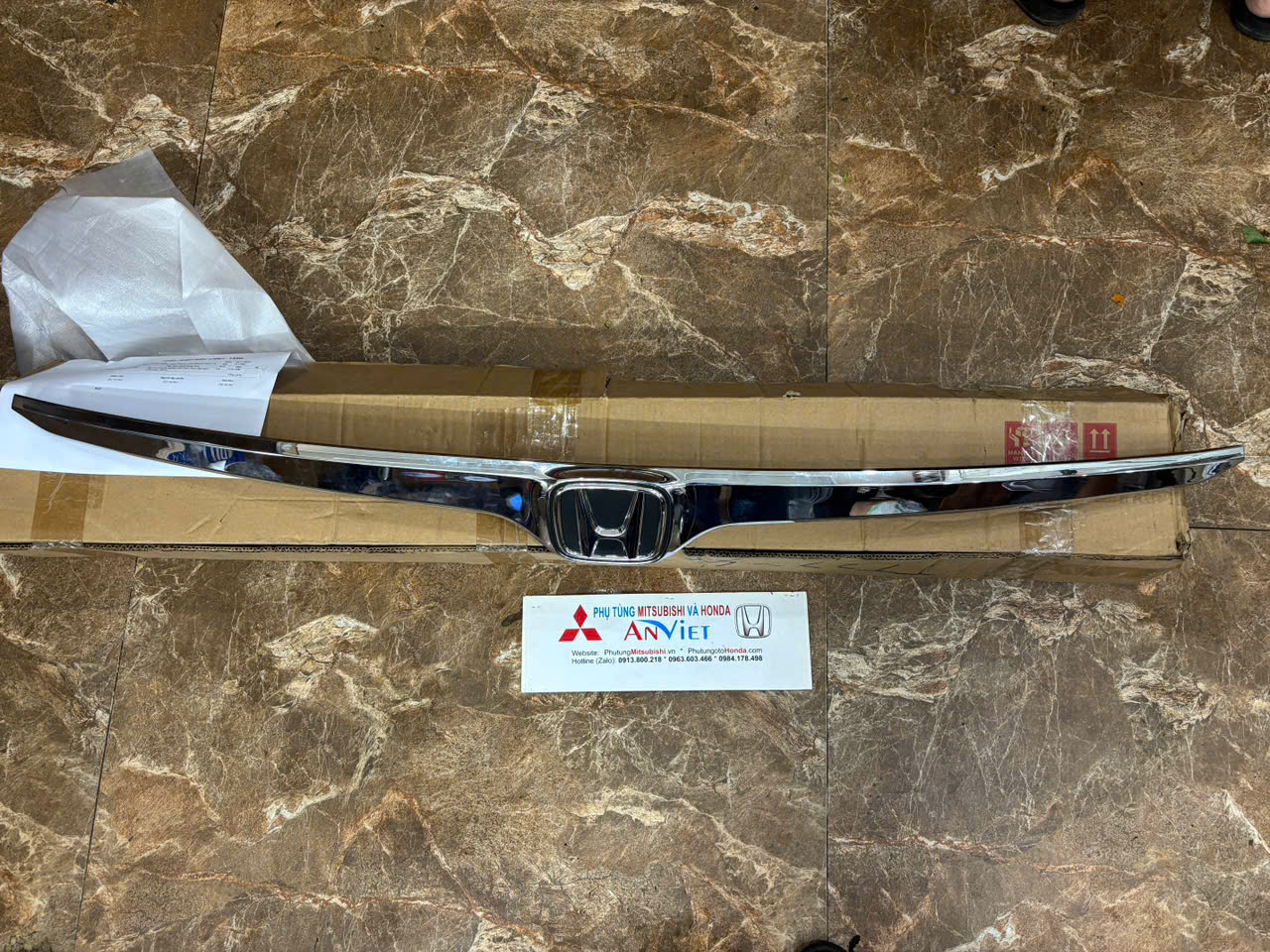 Thanh Lý Ốp mạ ngang cửa hậu xe Honda CRV 2018-2022