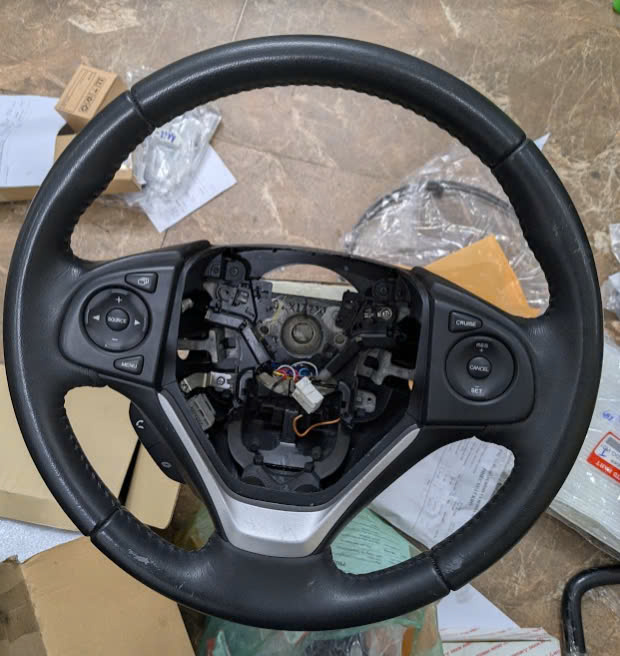 Vành vô lăng gồm vô lăng công tắc nghe và ngắt điện thoại + âm lượng VÀ CÔNG TẮC Crui control Xe Honda Crv 2013-2017 Bánh lái Cr-V 78501T0AA10ZA 78501-T0A-A10ZA 35890T0AA01 35890-T0A-A01 35880T6PH02 35880-T6P-H02 36770T6PH02 36770-T6P-H02 78518T0AU11ZA 78