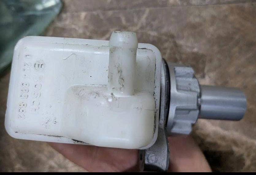 Xy lanh tổng phanh Honda Crv 1.5 2018-2021 hàng bãi