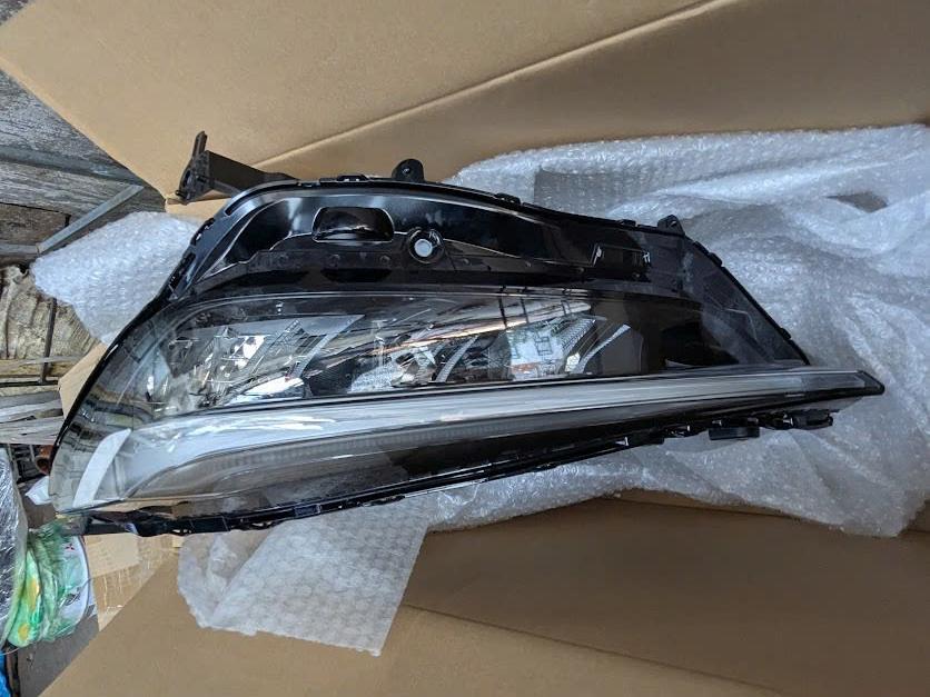 331003M0P02 331503M0P02 Đèn pha Hrv 2022 2024 Rv3 trái và phải Lh RH Honda 33100-3M0-P02 33150-3M0-P02 33150-3M0-P62 33150-3M0-P63