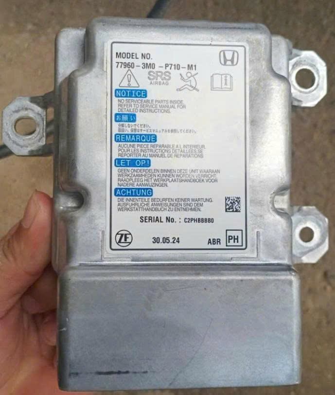 Hộp điều khiển túi khí  Honda Hrv 2025 2026 - hộp túi khí  Hrv 8635A668 - hộp srs Hr-V 779603M0P71  77960-3M0-P71 77960-3M0-P710-M1