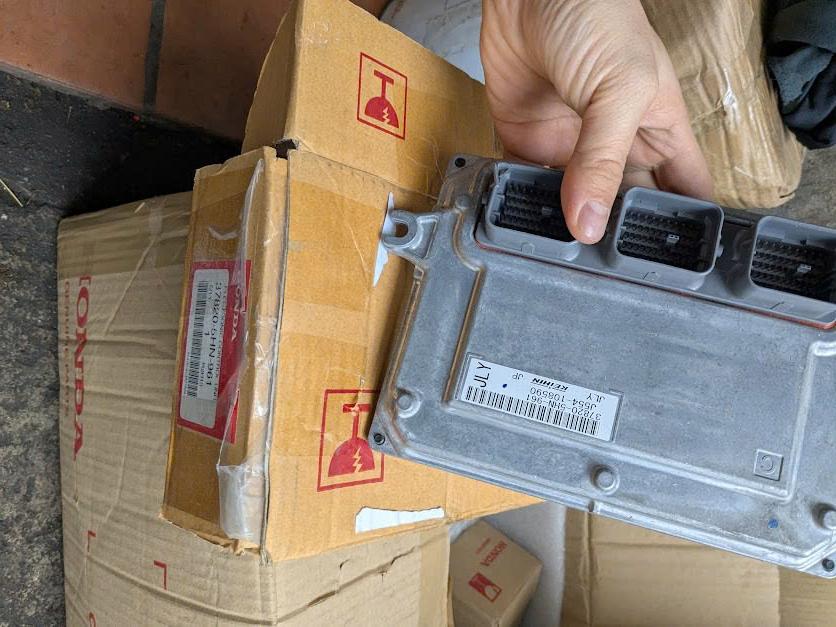 Hộp ECU điều khiển động cơ Honda Hrv 2018- 2021, hộp đen Hrv , Hộp Pcm Hr-V J554-108590 378205HN961 37820-5HN-961 