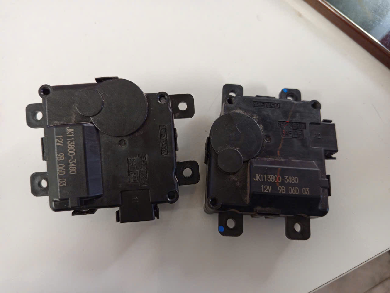 Mô tơ điều khiển chỉnh gió điều hòa trong táp lô xe Jazz, Hrv 2018, City 1.5 2014-2020, Crv 1.5 2024, Crv hybrid 2024 ehev, Hrv 2022, City 2021-2024 hàng bãi