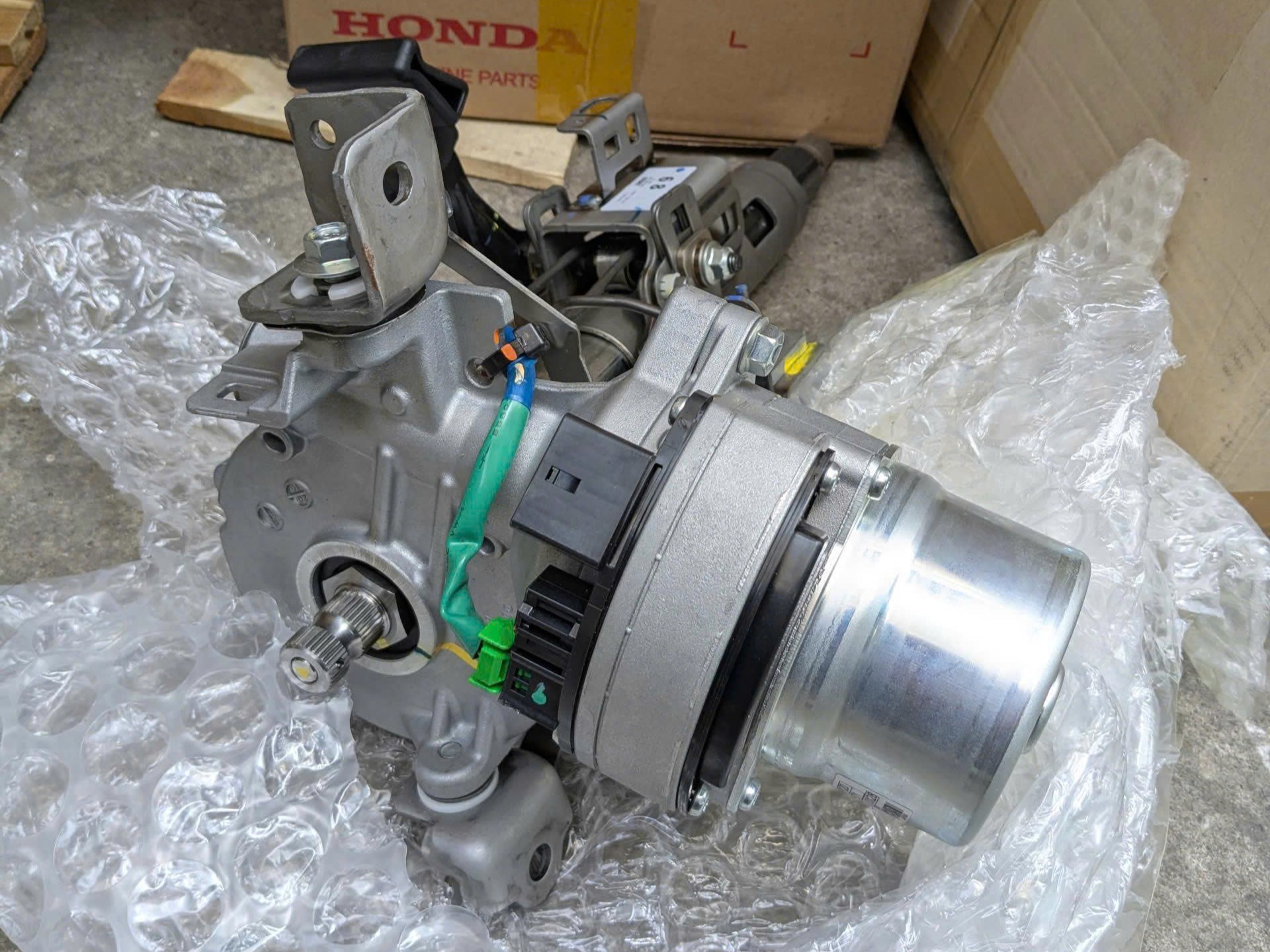 Mô tơ điện trợ lực thước lái Xe Honda Hrv 2018-2021 , Mô tơ thước lái Hr-V 53681T8NW21 53681T8NW11 53681T8NP120 JJ501-005071 Q003TM2373 0X28 53681-T8N-W21 53681-T8N-W11 53681-T8N-P120 