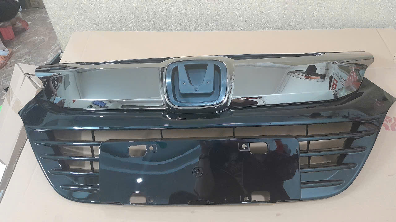 Mặt ca lăng Xe Honda Hrv 2018-2021 XMT-BZ-049/71121T7MH01-GREY 71122T7AJ01  71121T8NP11 71168T7AJ01 71163T7AJ01  71122-T7A-J01  71121-T8N-P11 71168-T7A-J01 71163-T7A-J01