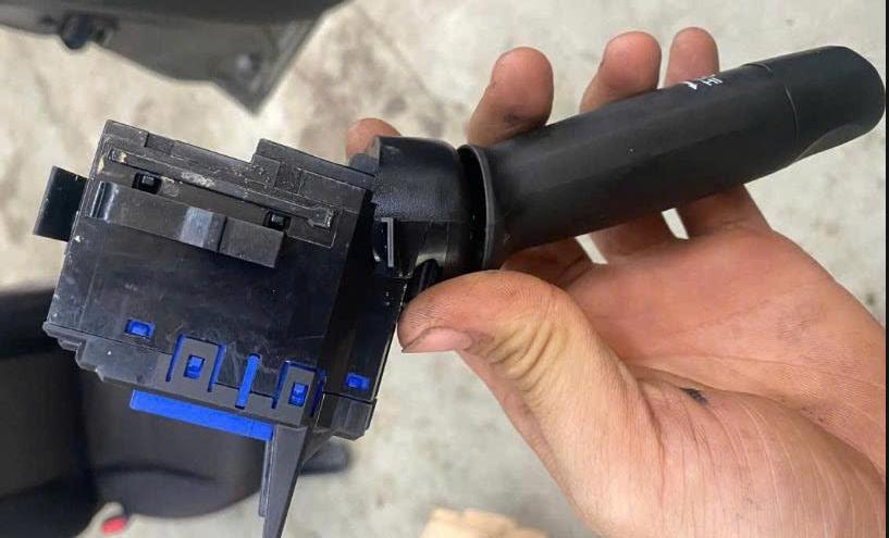 Công tắc gạt mưa Honda Jazz 2018 - 2021 35256T5GH01 35256-T5G-H01